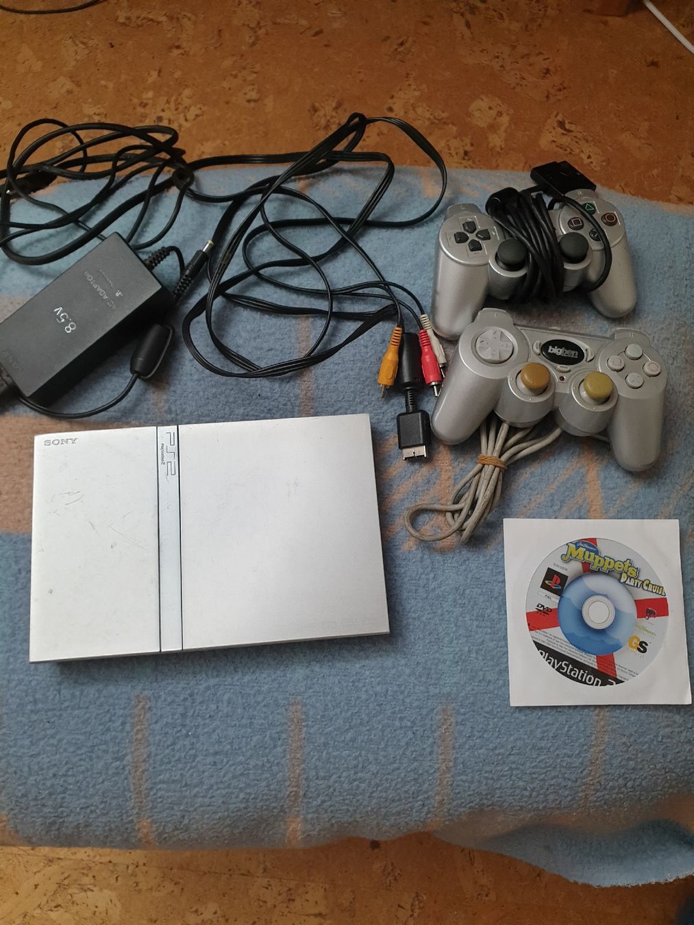 Sony Console: PlayStation 2 Slim – Usato da Affoltern am Albis venduto da Chiesa_5