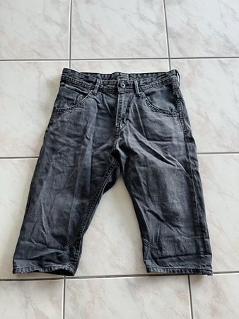 Short en jeans Taille 158 ou 12-13 ans