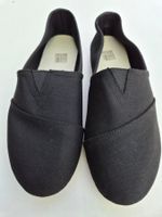 Schwarze Stoffschuhe, Sommerschuhe, neu, Grösse 39