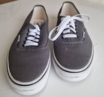 Graue Vans Grösse 40 - kurzes Modell nur 1x getragen 