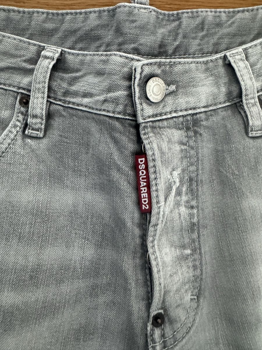 Dsquared2 Jeans: Dsquared Jeans – D'occasion à Hergiswil NW par cla_tqd9 1