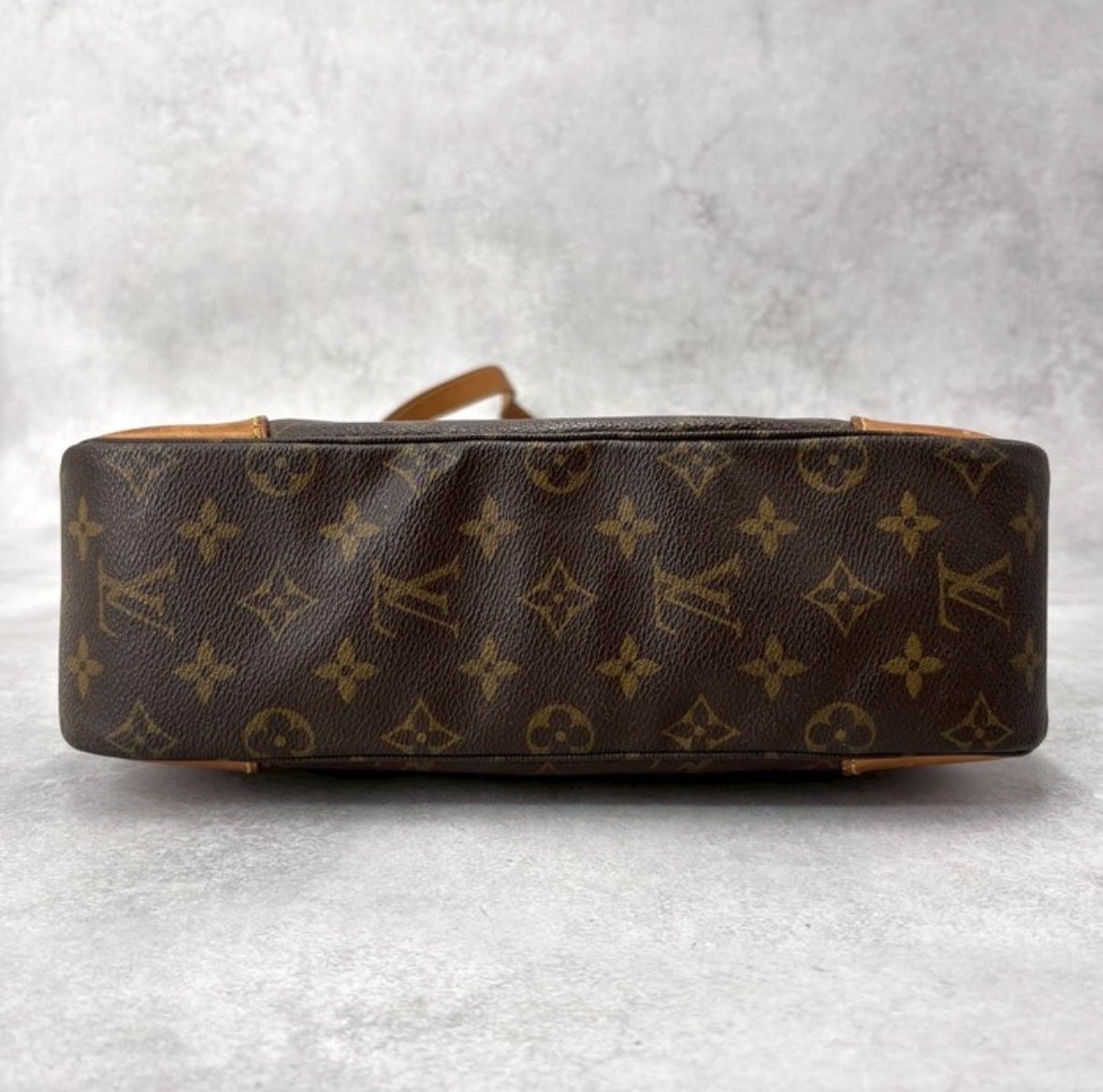 Louis Vuitton Borse da donna: Sac à main Louis Vuitton – Usato da Hauterive NE venduto da bur_8xqg 6