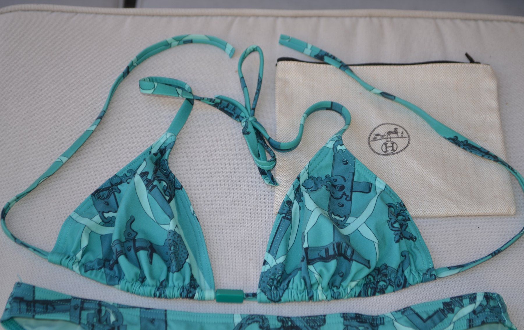 Hermès Costumi da bagno & Bikini: Hermès  Bikini Gabrielle 36 – Usato da Collonges venduto da Auganien 5