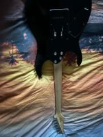 E-Gitarre Ibanez Gio schwarz gebraucht mit Halsbruch