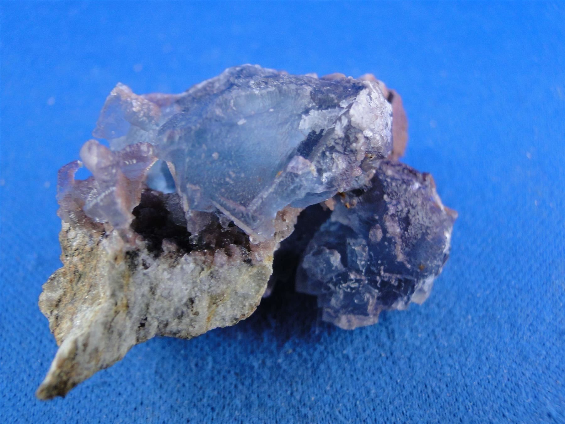 Minerali & Pietre curative: Fluorit – Usato da Schinznach Bad venduto da Demerald 5