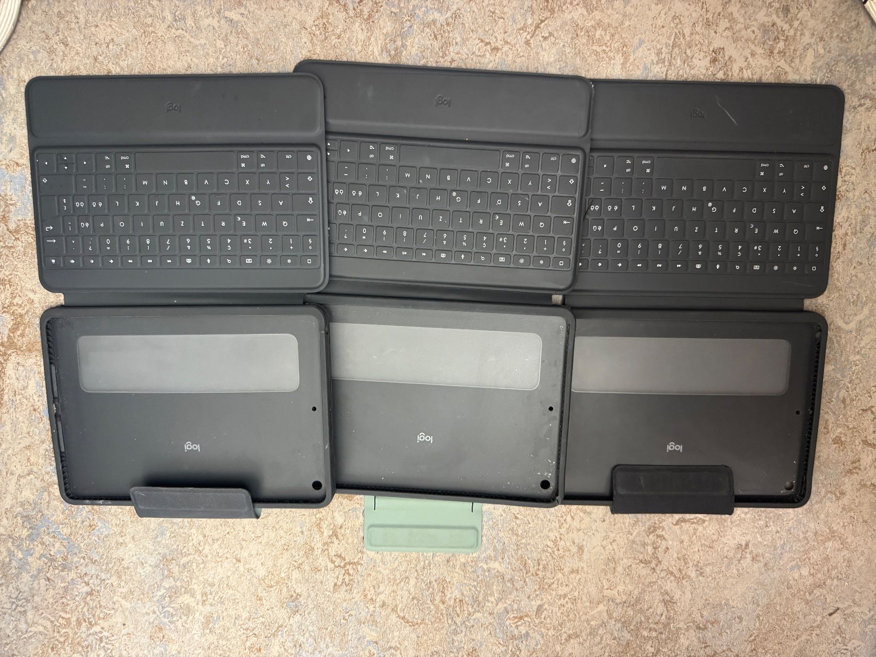 Apple Covers & Borse: Logitech Rugged Folio (für 9. Gen) Hülle – Usato da Schänis venduto da Animus1 1
