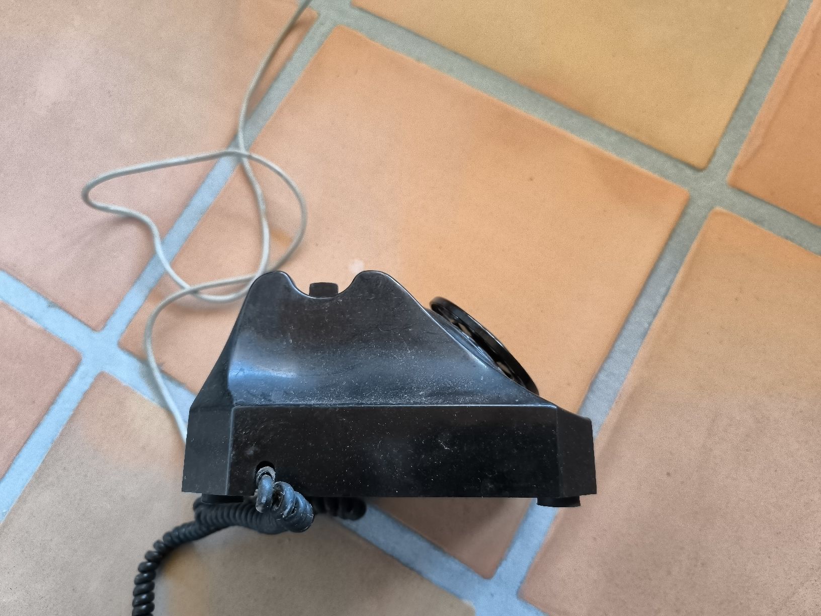 Telefoni: Telefon schwarz antikes Design gebraucht – Usato da Kölliken venduto da BelzeBug 3