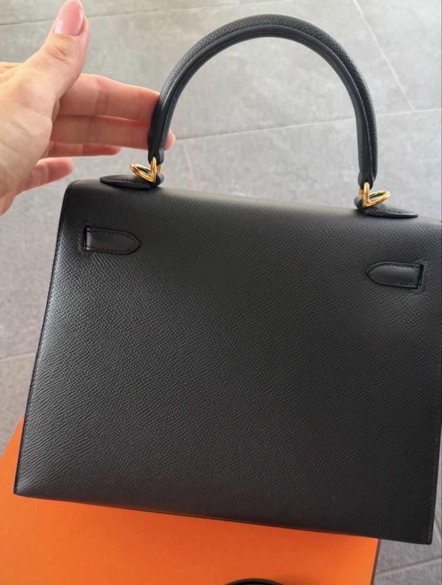 Hermès Borse da donna: HERMÈS Kelly 25 – Nuovo (secondo la descrizione) da Pfäffikon SZ venduto da happy.life 6