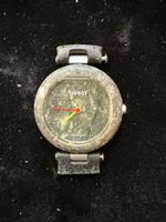 Montre Tissot à quartz 