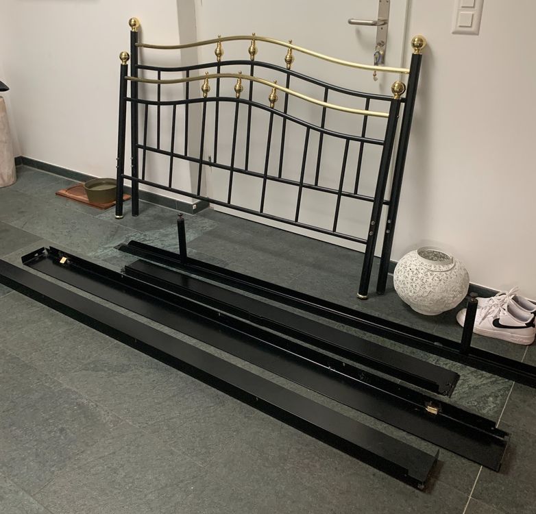 Designer Messingbett schwarz/gold mit Lattenrost 140x200 (Gebraucht) in ...
