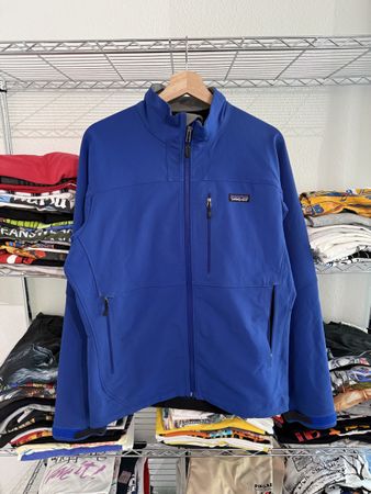 2010 Patagonia Softshell Jacket Size M 
