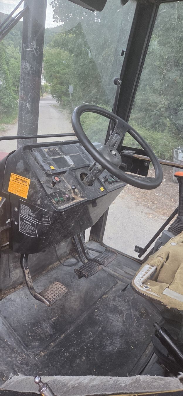 Case IH Traktoren: Traktor Case IH 4240 Pro Gebraucht – Defekt aus Turbenthal von ste_7hr5 3