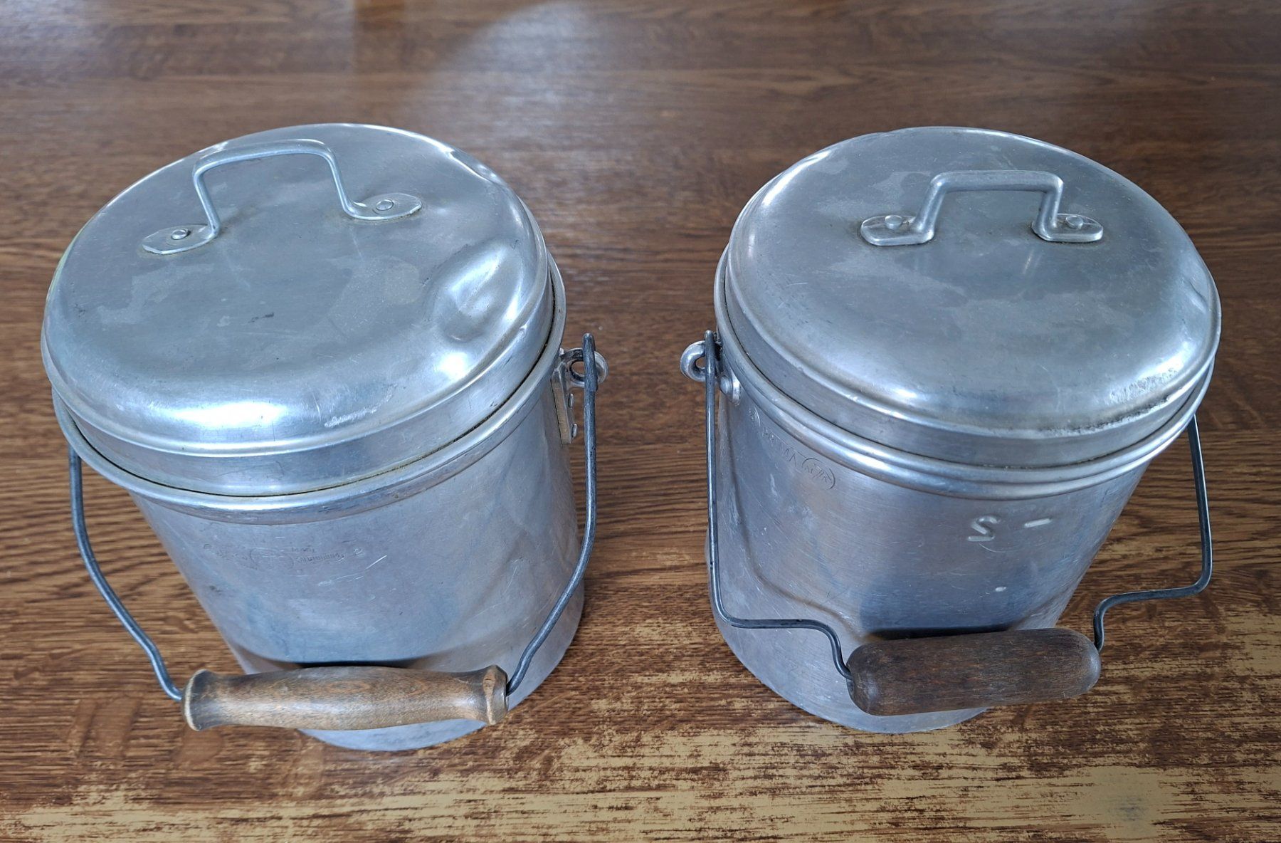Behälter & Ähnliches: 2 Antike Milchkesseli – Gebraucht aus Menziken von rosti3