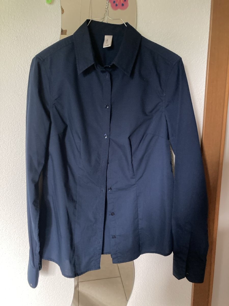 Blusen: Blaue Bluse – Gebraucht aus Urtenen-Schönbühl von alessibas