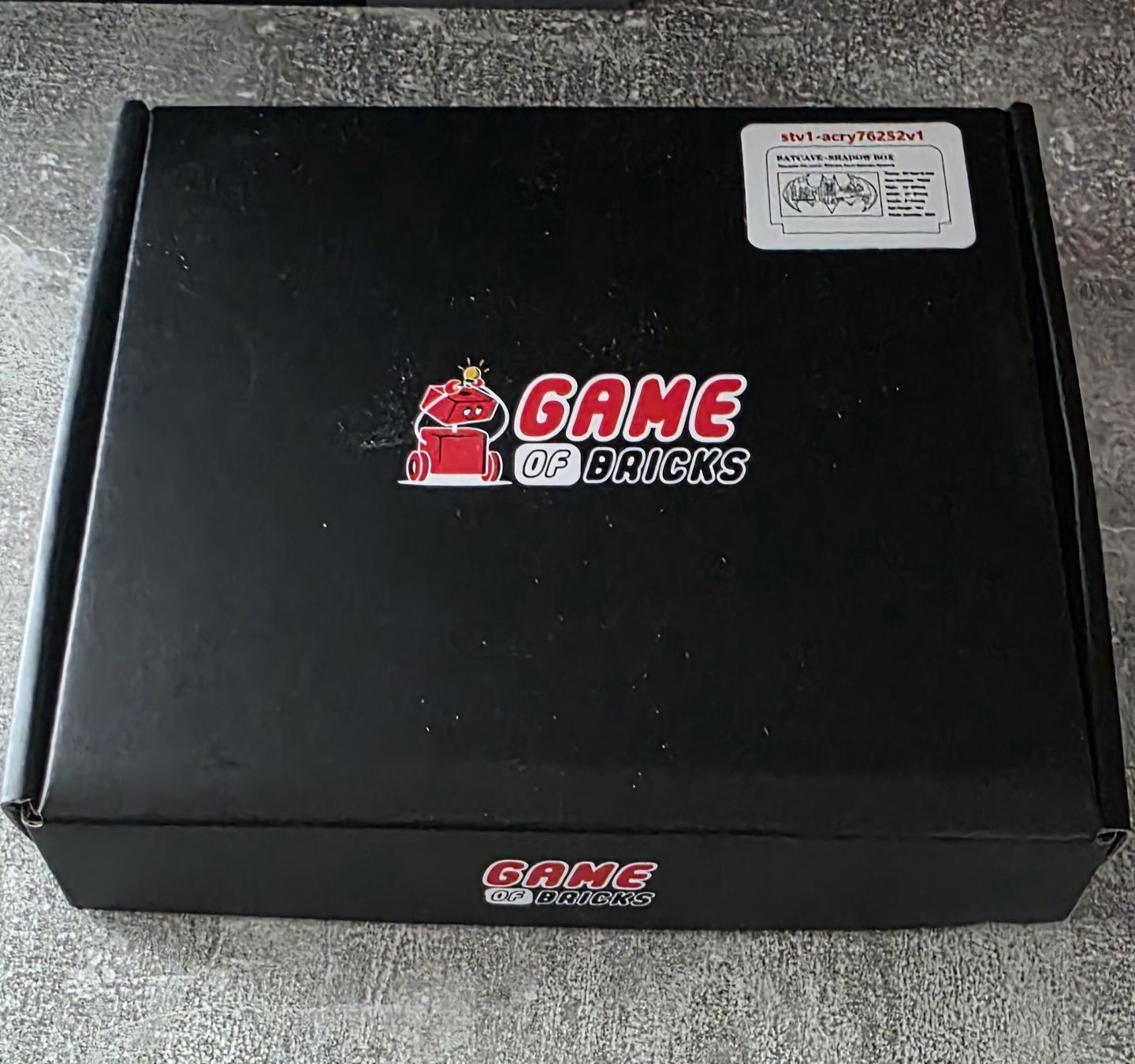 Tutte le decorazioni: Namensplatte für Batcave Shadow Box – Nuovo e nell'imballaggio originale da Luterbach venduto da Flying_Eye 3