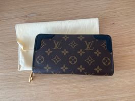 Louis Vuitton Portemonnaie Monogram Retiro