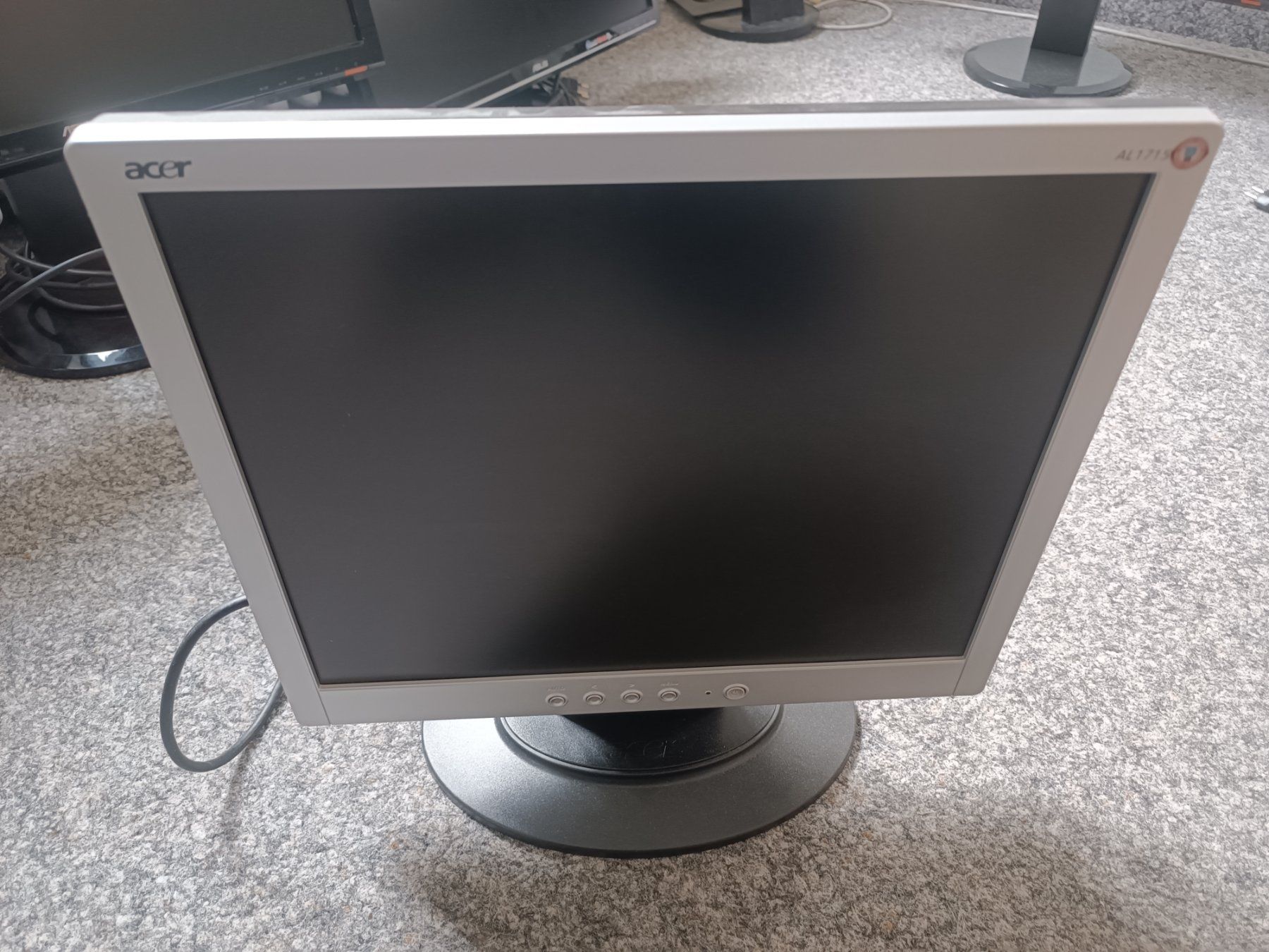 Acer Monitore: ASUS Bildschirm – Gebraucht aus Freidorf TG von Daniel74