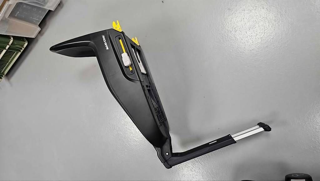 Auto-Kindersitze: Maxi Cosi mit Iso Fix Station  – Gebraucht aus Thun von Olliepollie 2