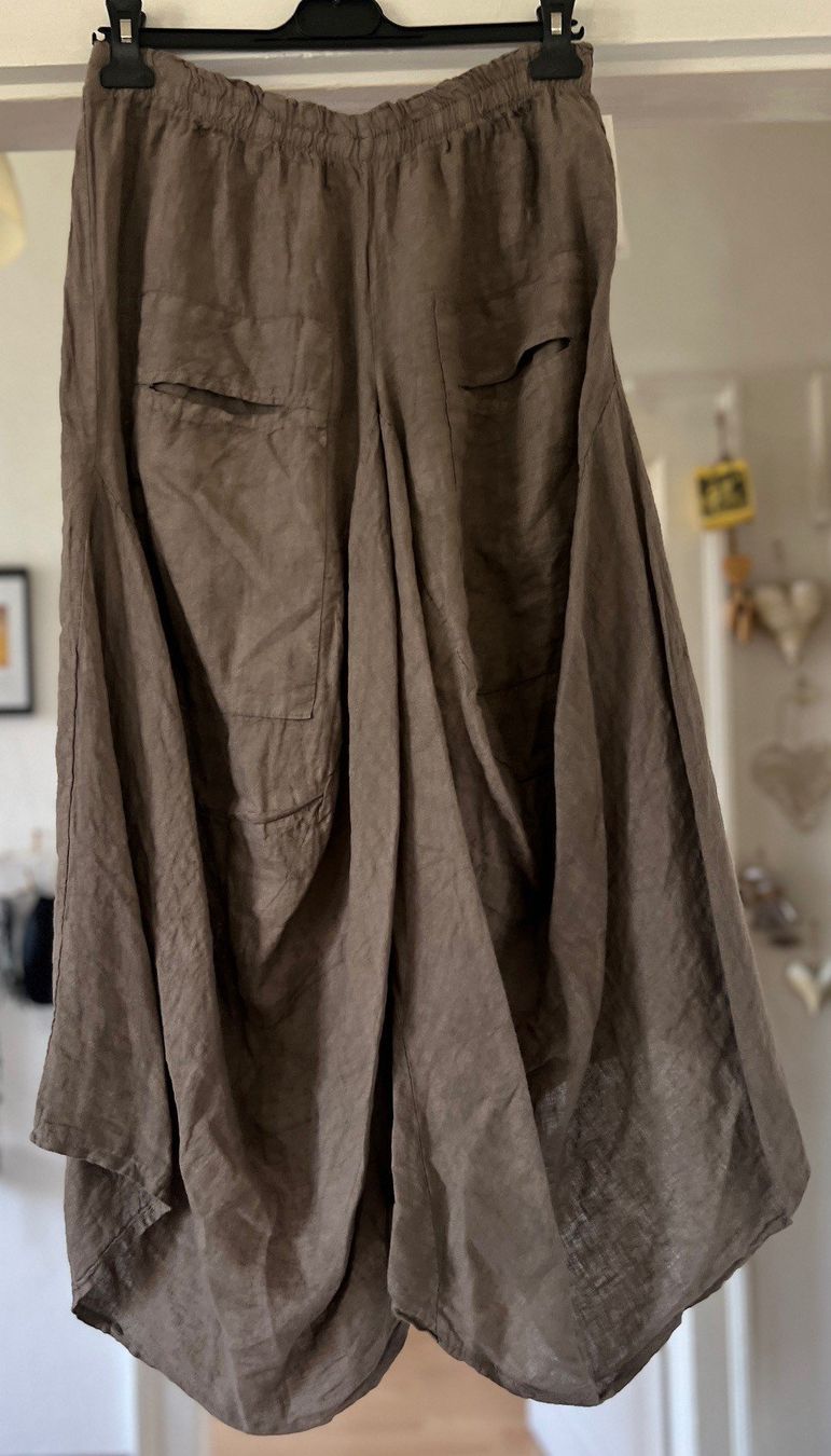 Pantaloni: SAROUEL PANTS EN LIN! M – Nuovo e nell'imballaggio originale da Locarno venduto da NicoNion
