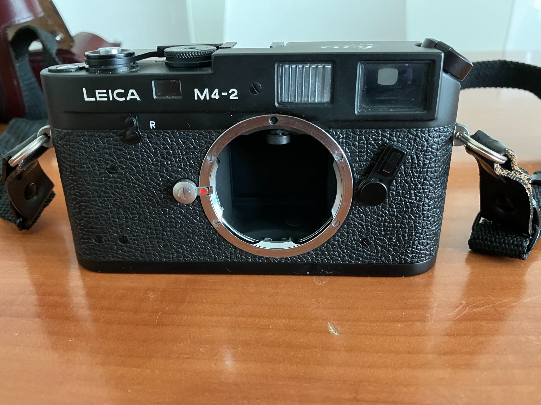 Leica Fotocamera: Leica M4-2 Gehäuse, Top Zustand – Nuovo (secondo la descrizione) da Zug venduto da Parabens
