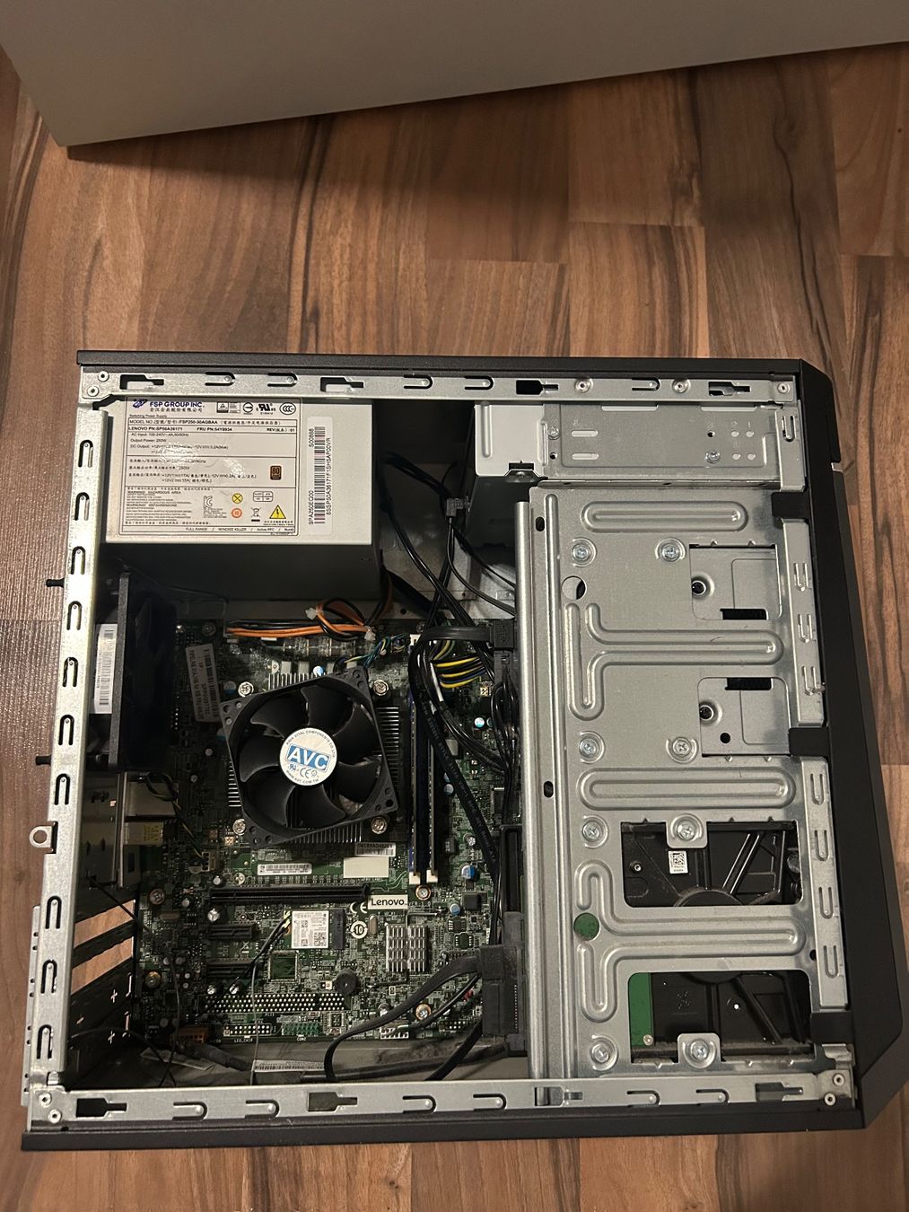 Lenovo PCs: Lenovo IdeaCentre Desktop PC – D'occasion à Oberurnen par simgug 7