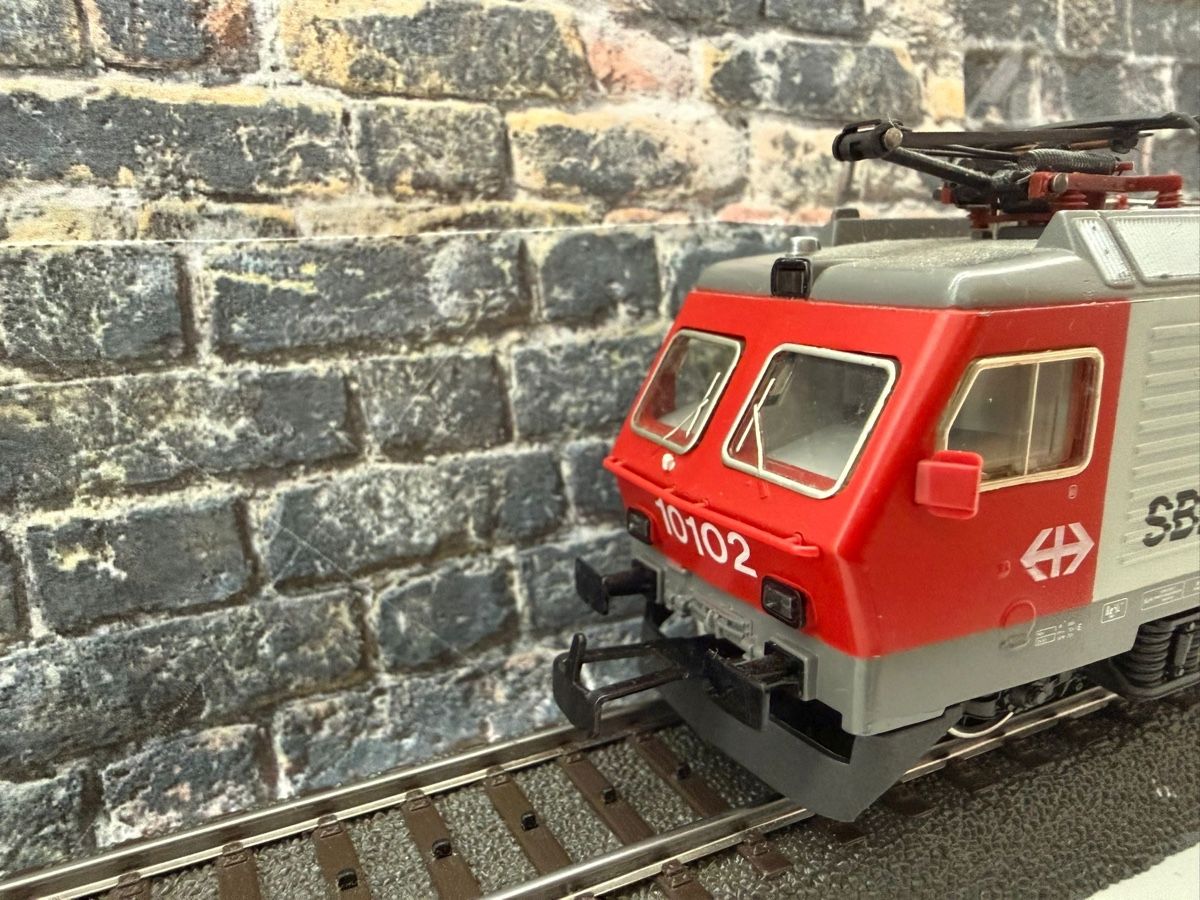 Märklin Modellini di ferrovie: Märklin H0 SBB Lok 10102 – Usato da Altdorf UR venduto da modellbau-widmer 2