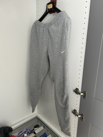 Graue Nike Jogginghose, Grösse L