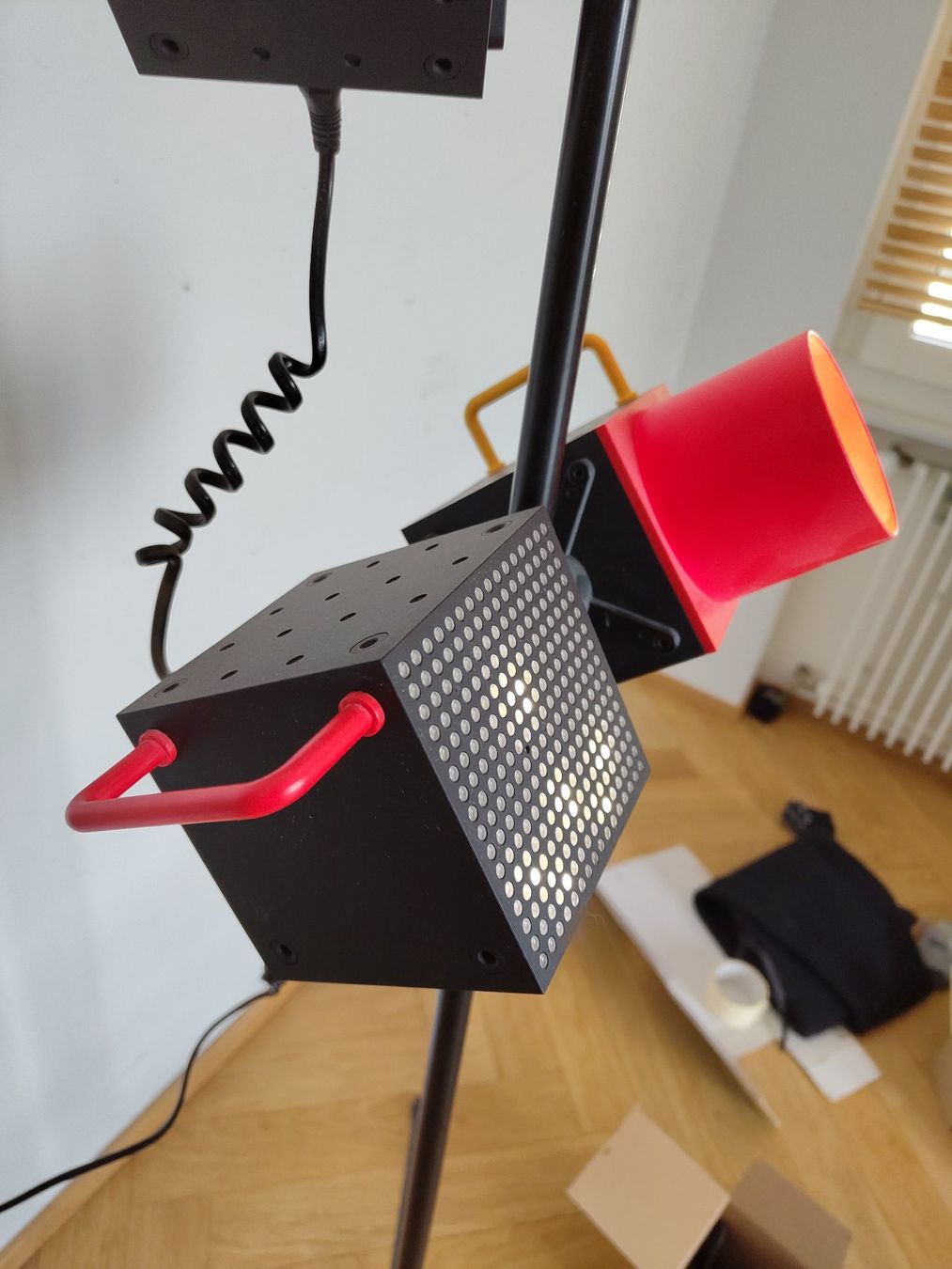Ikea Lampade: Lampe sur pied Ikea Frekvens – Usato da Lausanne venduto da Ljab 1