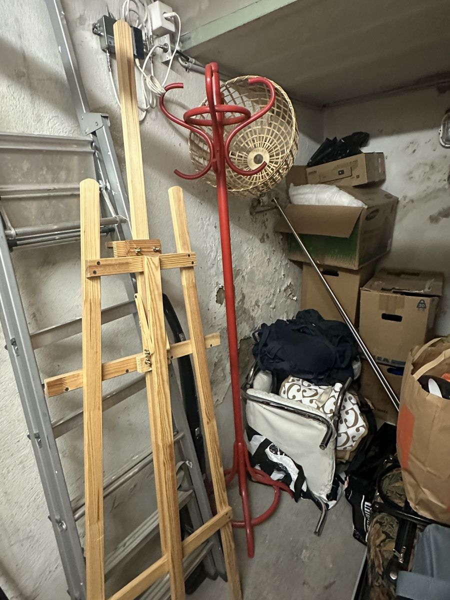 Garderobe: Kleiderständen – Gebraucht aus Basel von kgo_k7fq