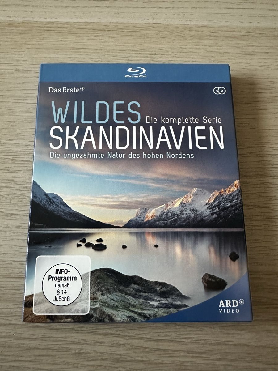 Tous les DVDs: Blu-ray Wildes Skandinavien – D'occasion à Hombrechtikon par baersandro
