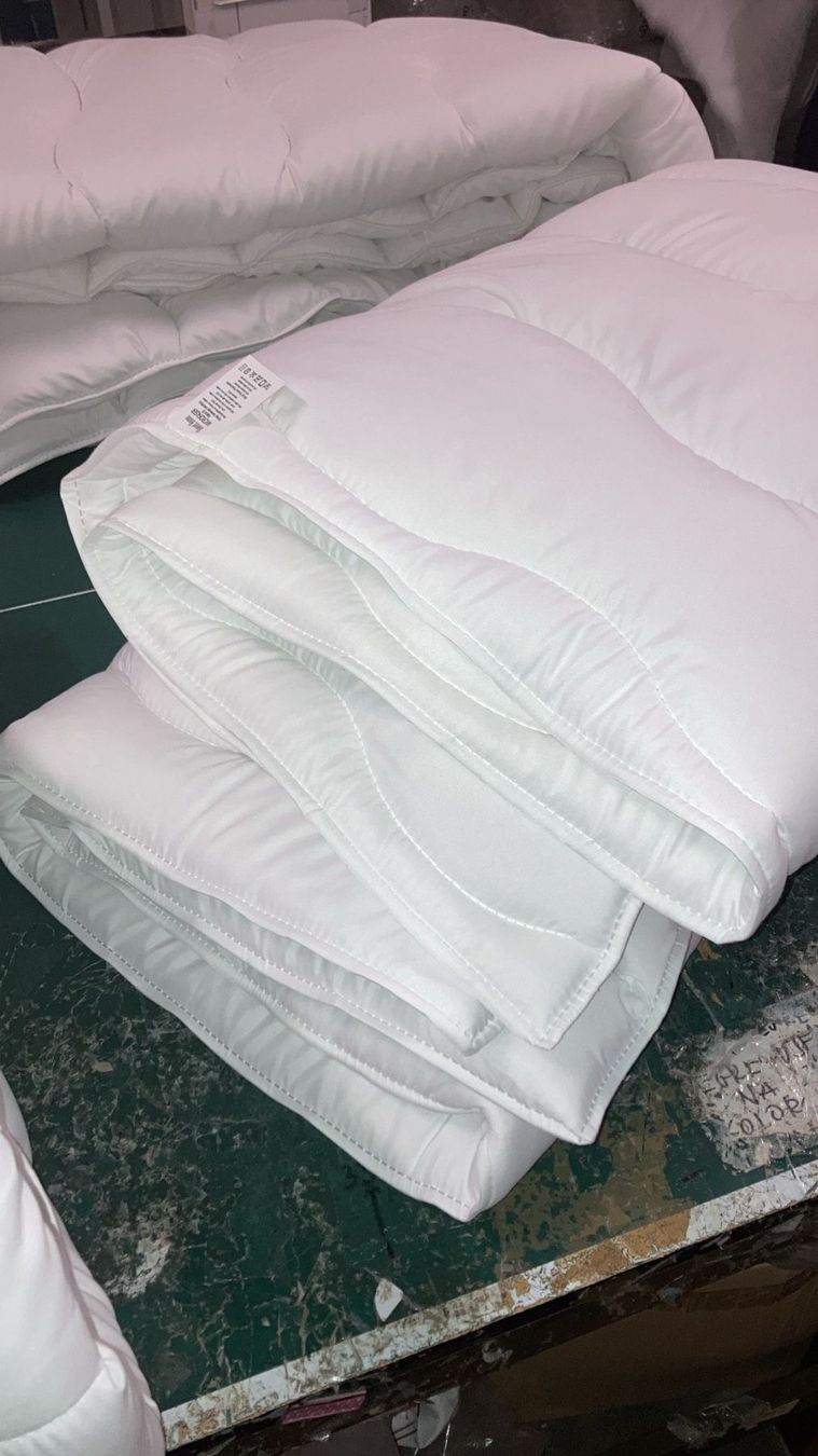 Coperte: MICROFASER STEPP DECKE 200 X 210CM – Nuovo e nell'imballaggio originale da Schaffhausen venduto da A2Z-HOME 2
