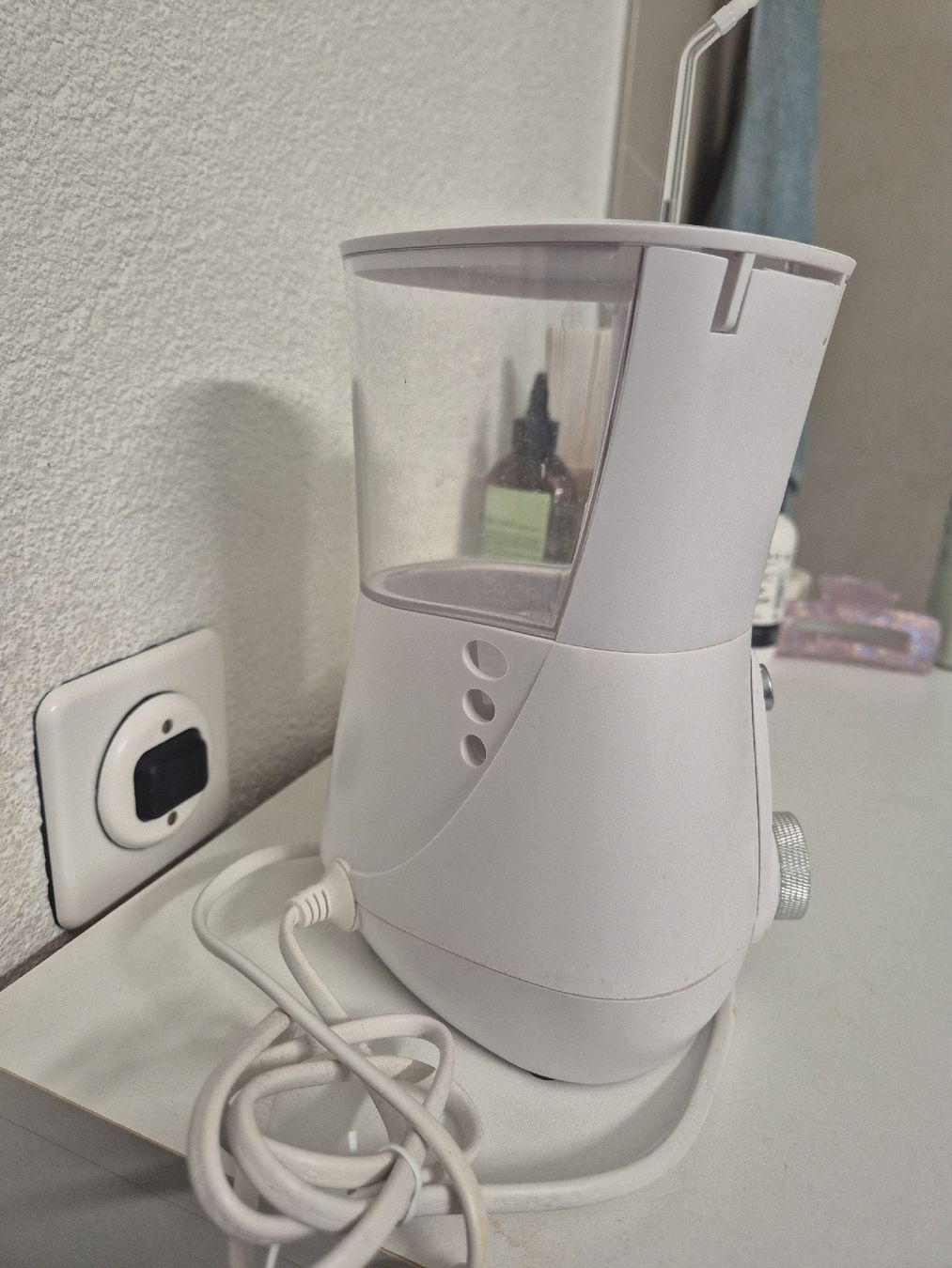 Cura dei denti: Waterpick Waterfloss machine – Usato da Basel venduto da Elena_02 2