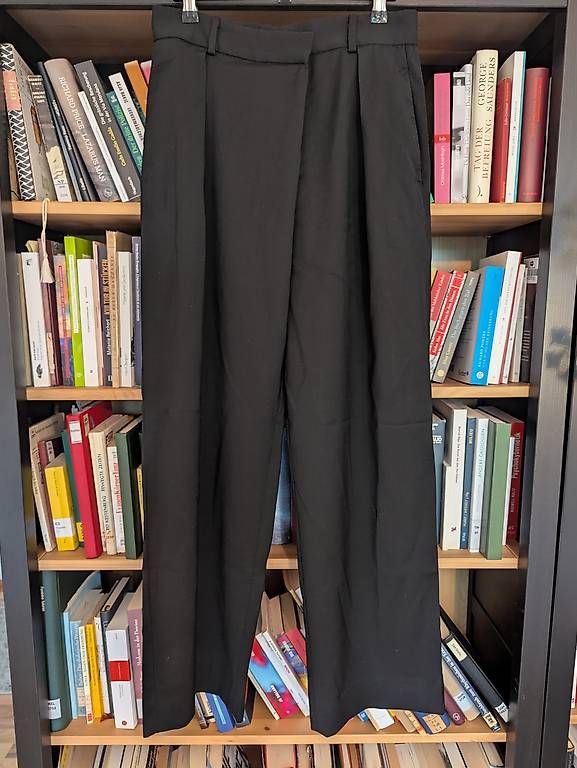 Pantaloni: COS schwarze weite Hose Asymmetrisch S – Usato da Zürich venduto da lin_6dtc 4