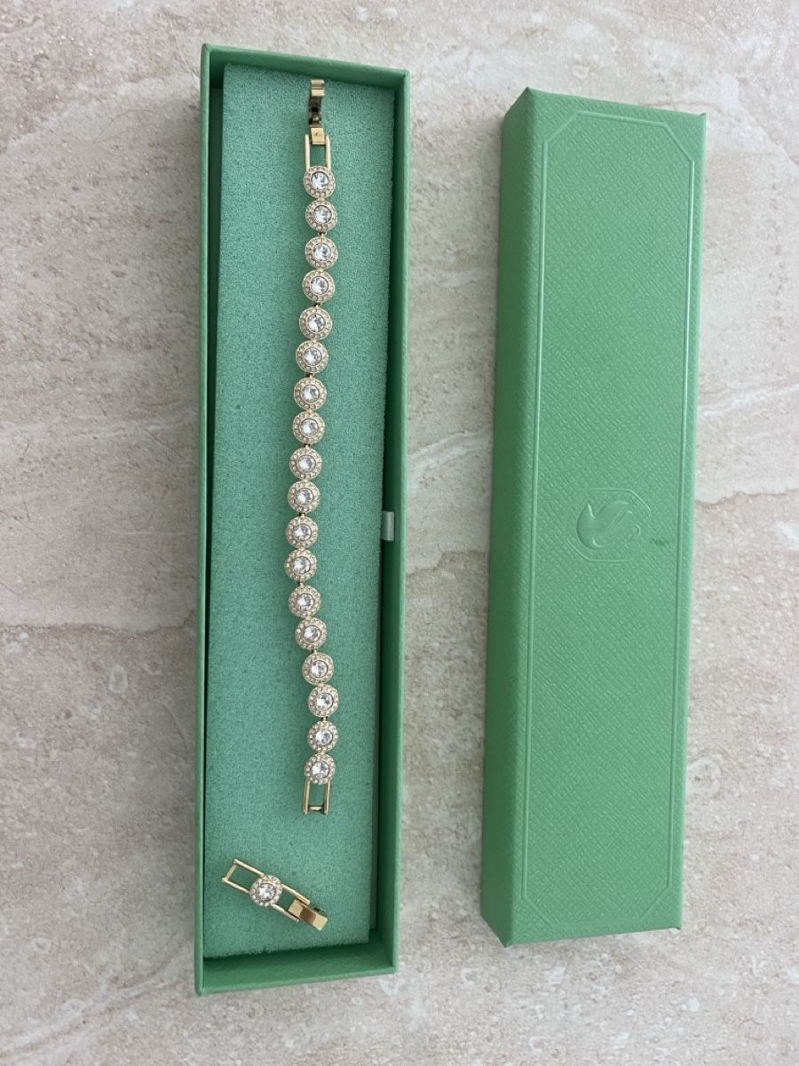 Armbänder & -reifen: SWAROVSKI UNA mit Box neu – Neu und originalverpackt aus Oberwil-Lieli von p9993