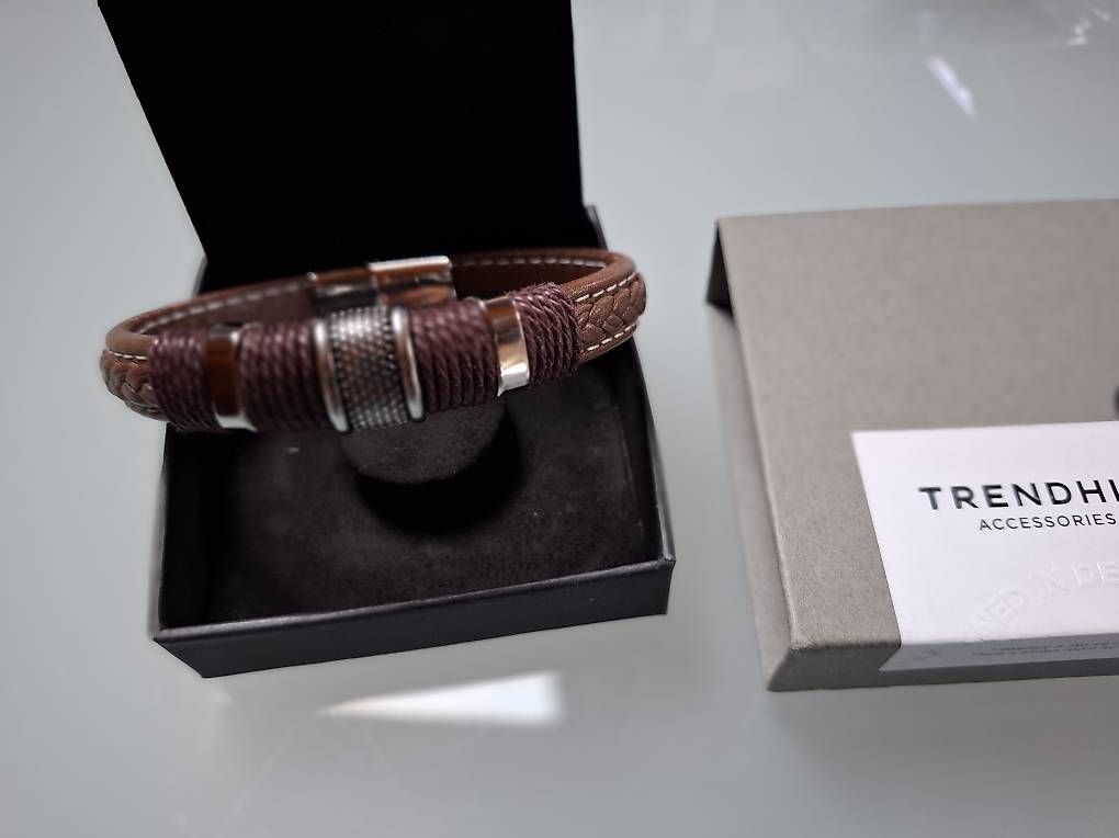 Bracciali & Braccialetti: Leder/Edelstahl Armband Trendhim – Usato da Hunzenschwil venduto da rog_dq2q 3