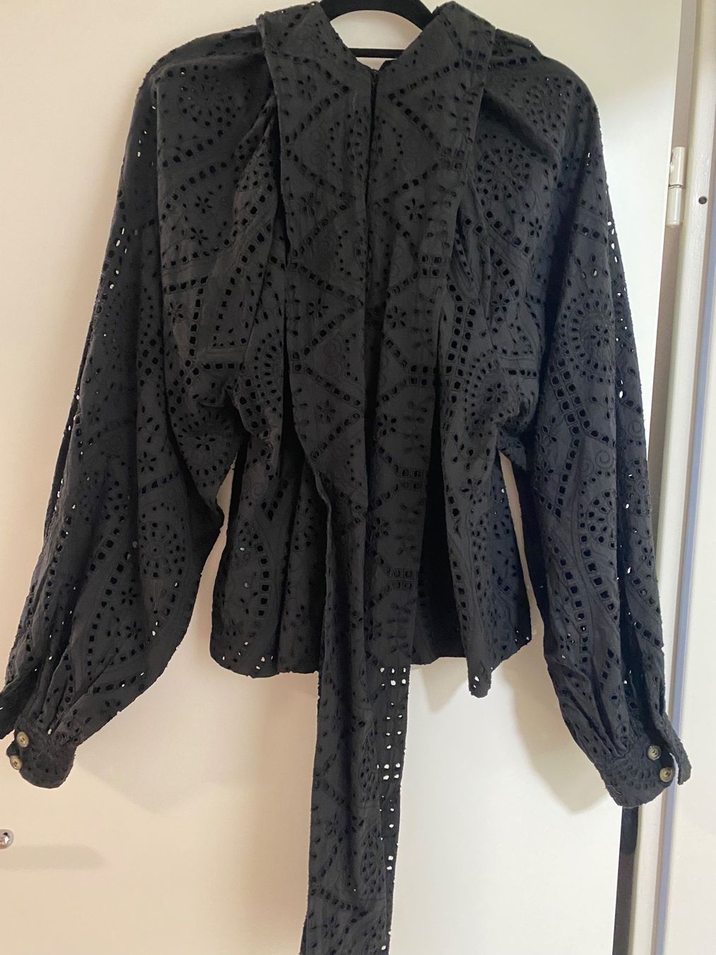 Ganni Camicette: Ganni Bluse – Usato da Wetzikon ZH venduto da Deba26 1