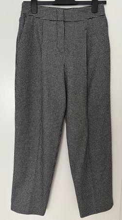 Windsor Hose, Gr. 36, 40%Wolle, Neu mit Etikett(350sFr.)