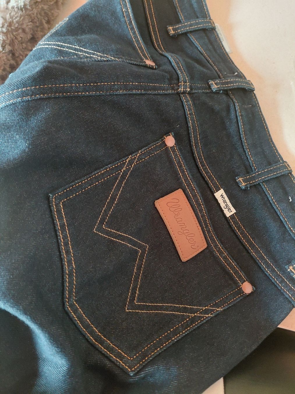 Wrangler Jeans: Wrangler bootcut Jeans 30×32 Damen – Usato da Schaffhausen venduto da monikaD010203 5