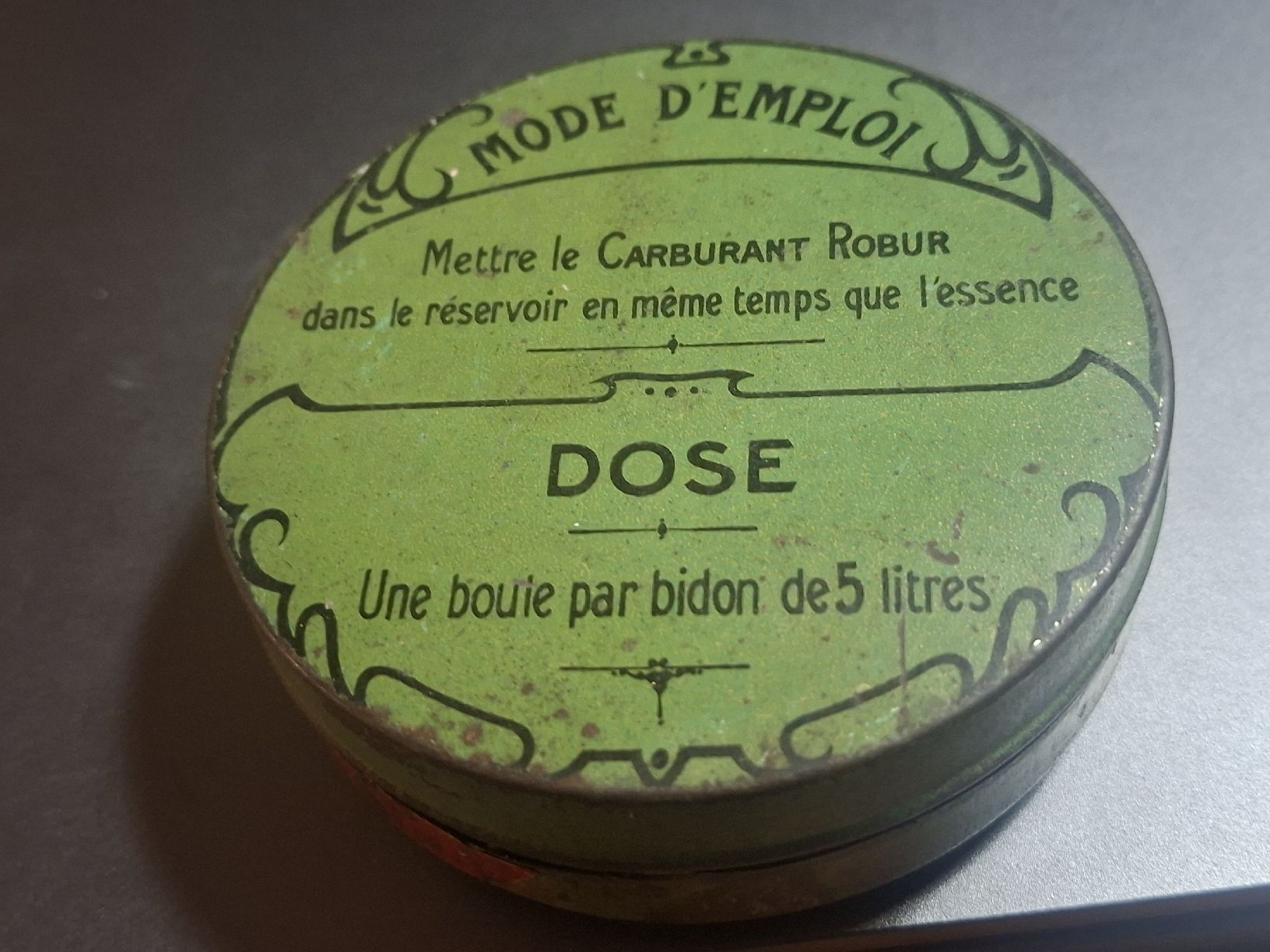 Autres accessoires p. véhicule: carburant ROBUR 1920 additif oldtimer shell esso castrol BP – D'occasion à lausanne par Nicolier0 4