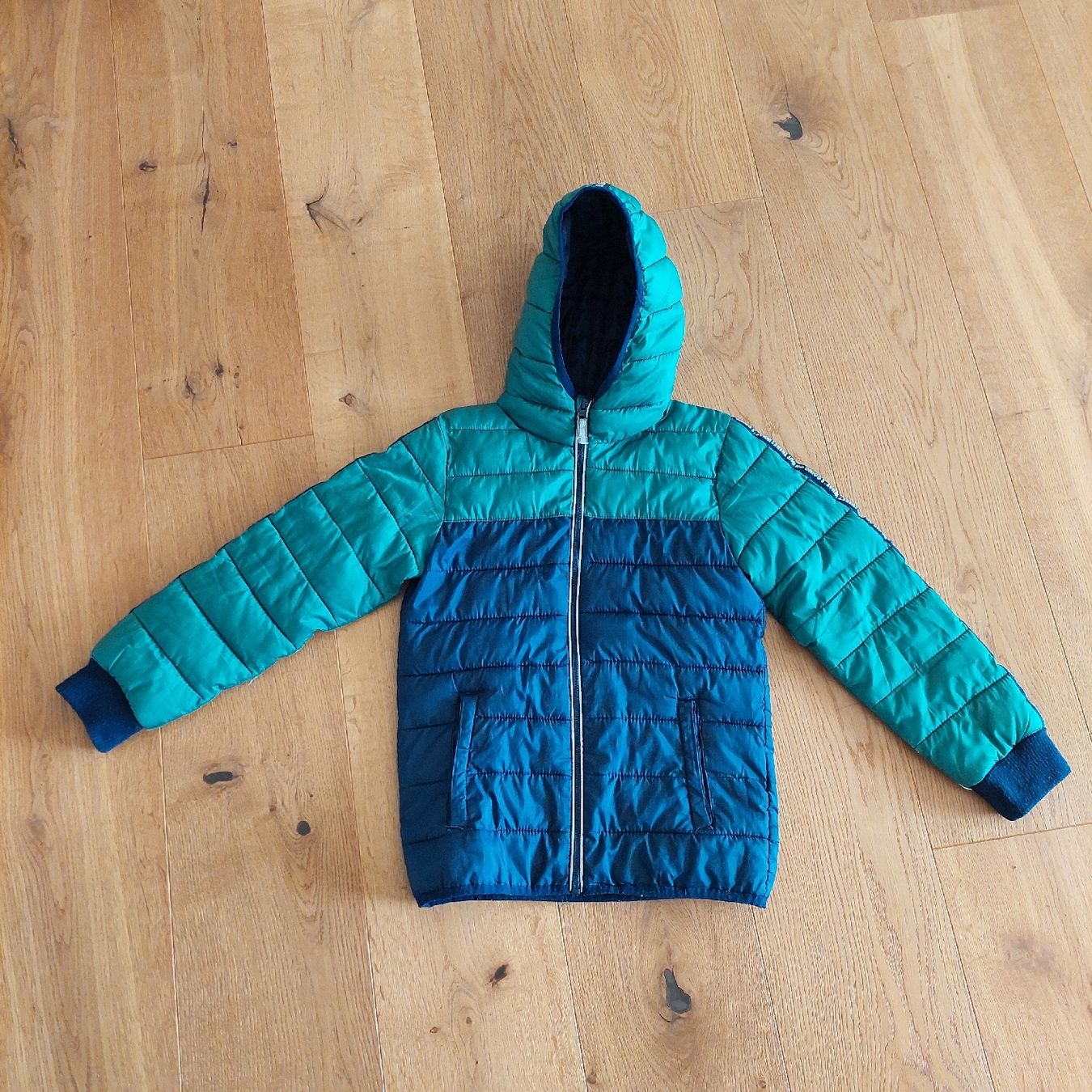 Vestes & Manteaux: Steppjacke Grösse 140 – D'occasion à Fehraltorf par fridolin024