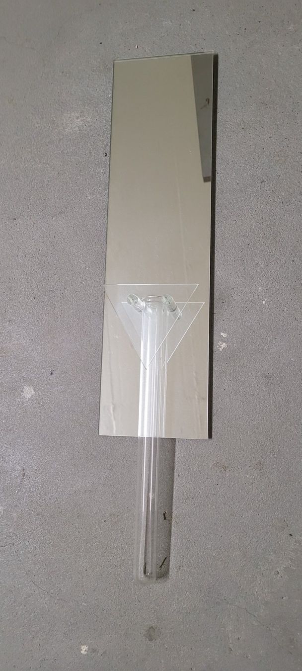 Specchi: Spiegel mit Reagenzglas als Deko – Usato da Hondrich venduto da Ebro01 1