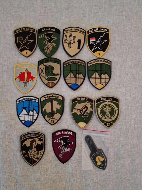 Lot de 5 badges Huntrix Derpy Saja K-Pop Demon Hunters