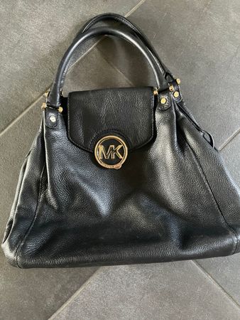 Michael Kors Handtasche Schwarz Gold – elegant & zeitlos