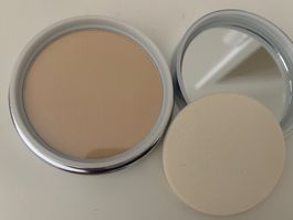 Fresh Powder (illuminating Powder), neu und ungebraucht