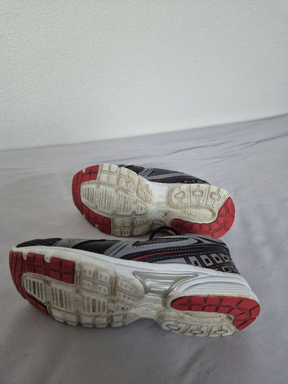 Scarpe da donna: Turnschuhe – Usato da Hörhausen venduto da Nuage81 3