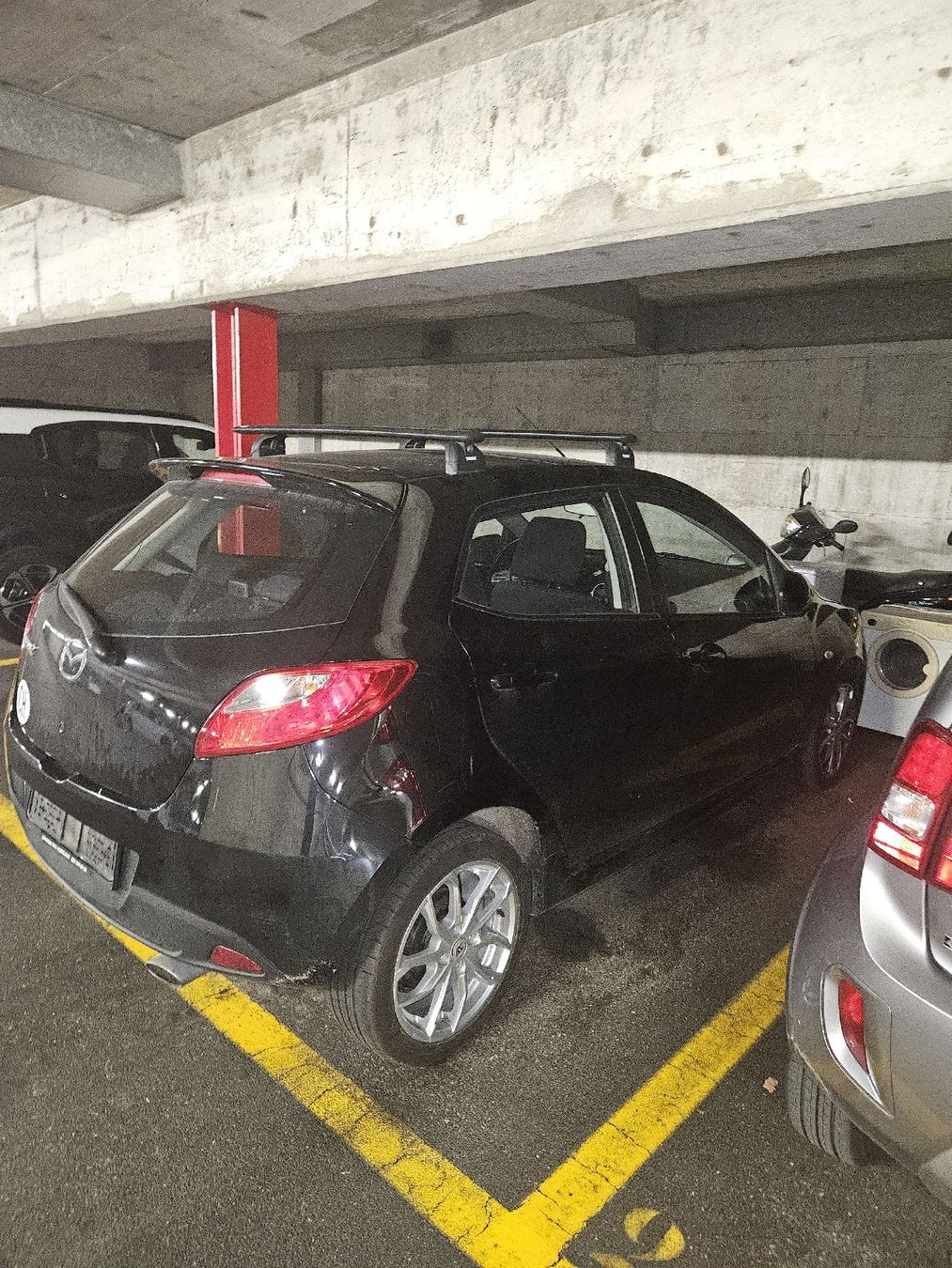 Mazda Automobili: Mazda 2 1.5 Essence – À réparer / Export – Usato da La Tour-de-Peilz venduto da rey_9sfz 3