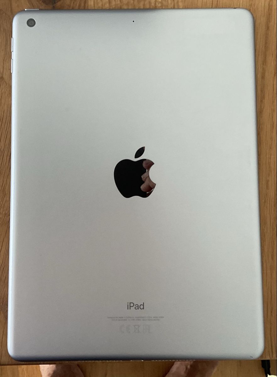 Apple Tablettes PC: iPad 6. Generation Wi-Fi 32 GB – D'occasion à Zürich par Pagalo 6