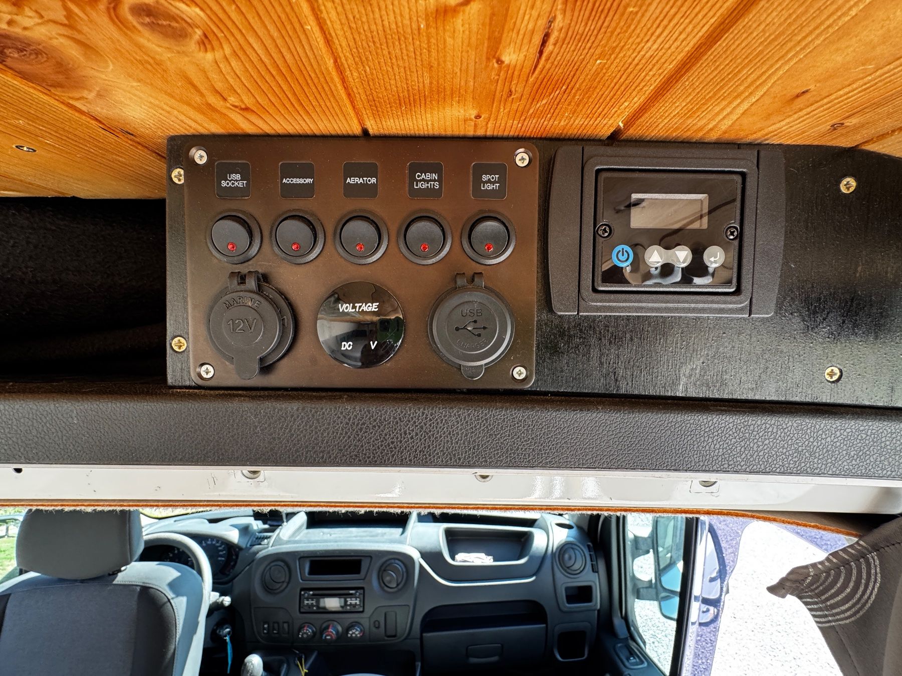Renault Véhicules de camping: Renault Master Camper Van – D'occasion à Oetwil am See par flader85 9