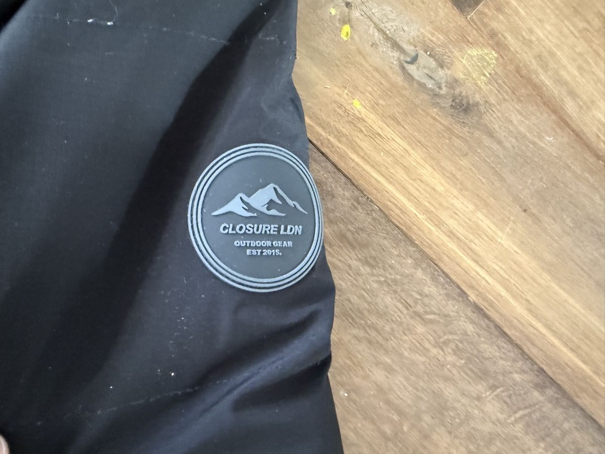 Jacken: Winterjacke Closure LDN XS – Gebraucht aus Dietikon von Hank5 1