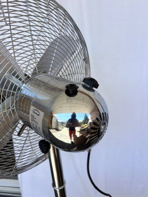 Ventilatoren: Standventilator gross Retro m. Holzstativ - Durchmesser 45cm – Gebraucht aus Thun von Studi1974 2